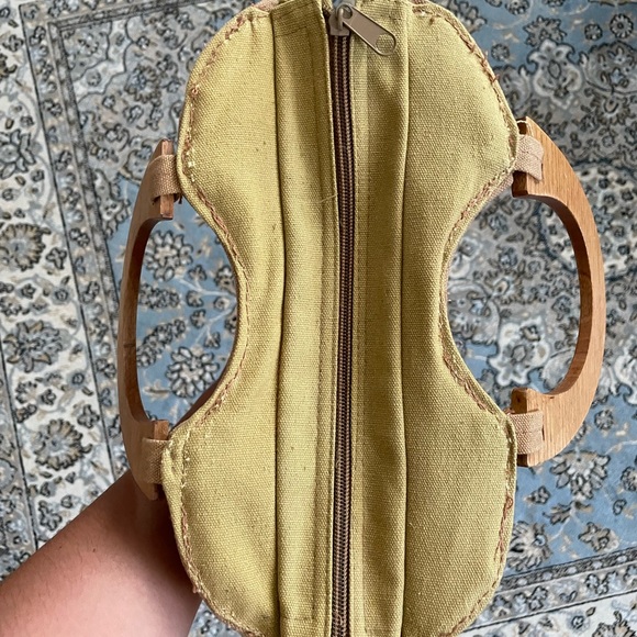 Cute Small Wooden handbag - Picture 7 of 7